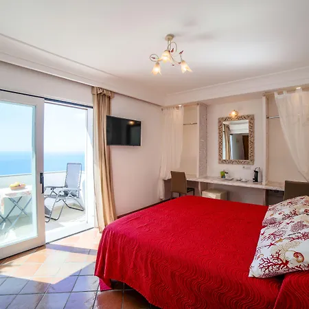 Anfitrite 4* Ποζιτάνο