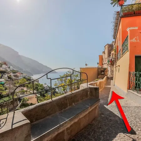 Anfitrite Affittacamere 4*